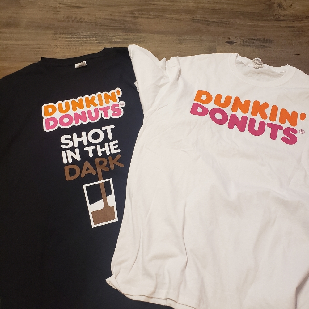 Dunkin donuts 2 shirt lot size.large